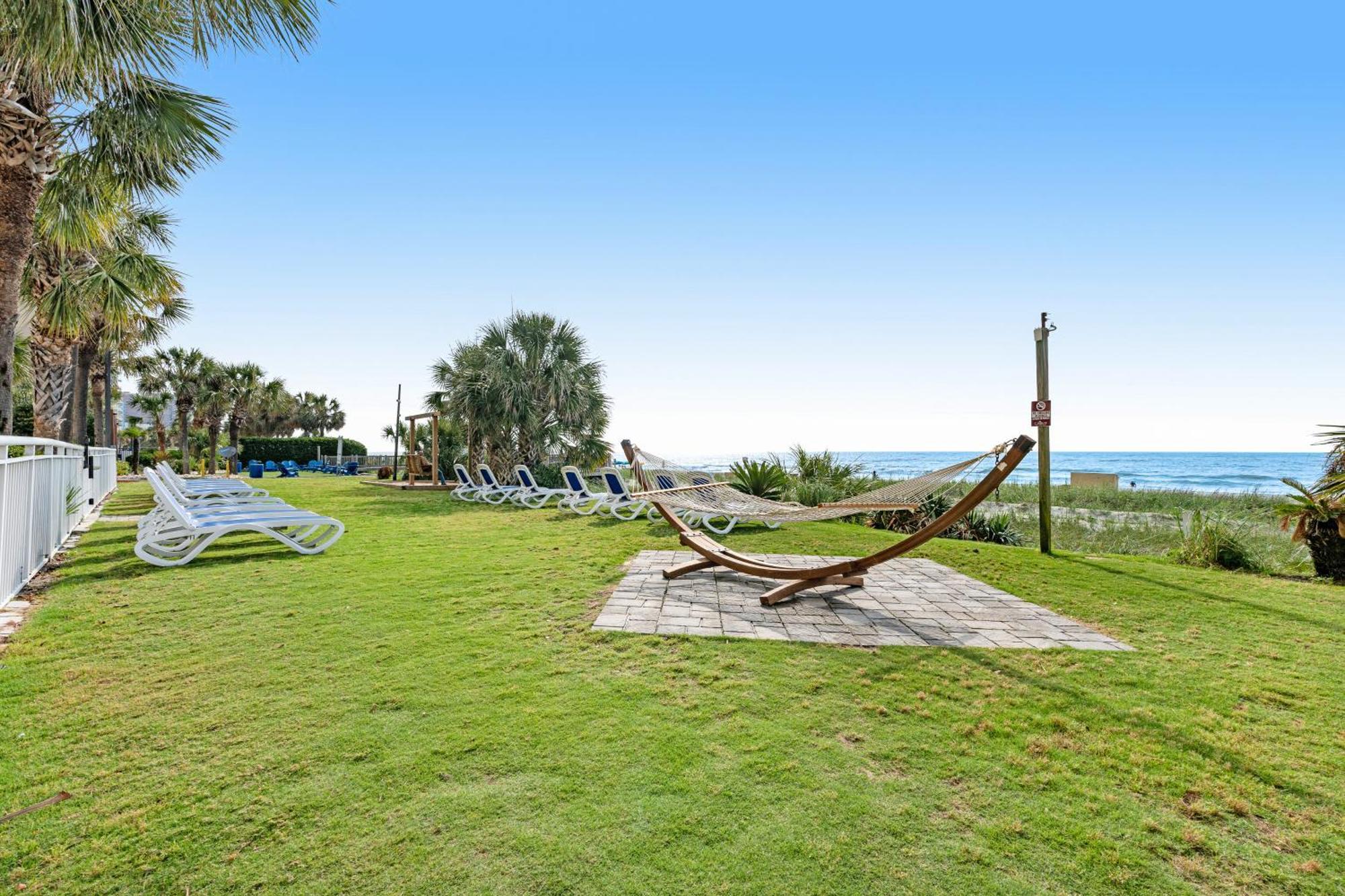 Camelot By The Sea - Oceana Resorts Vacation Rentals Миртъл Бийч Стая снимка
