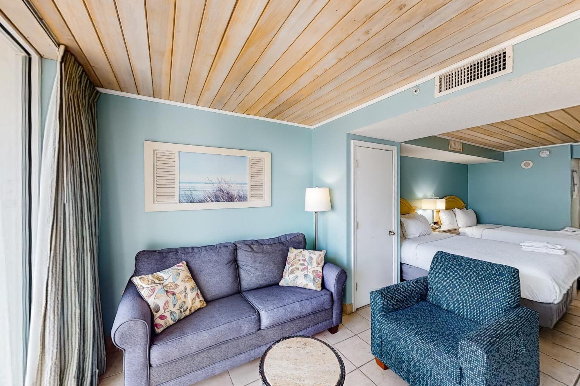 Camelot By The Sea - Oceana Resorts Vacation Rentals Миртъл Бийч Екстериор снимка