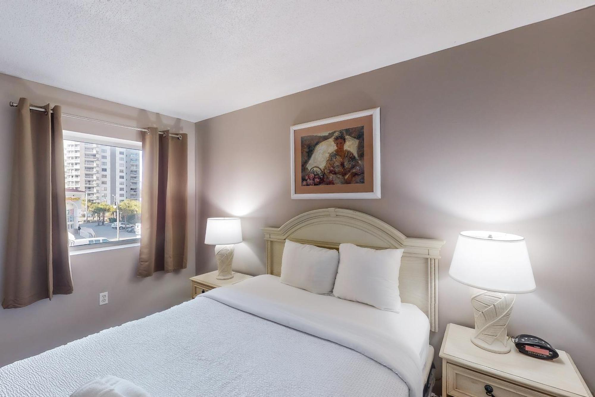 Camelot By The Sea - Oceana Resorts Vacation Rentals Миртъл Бийч Екстериор снимка