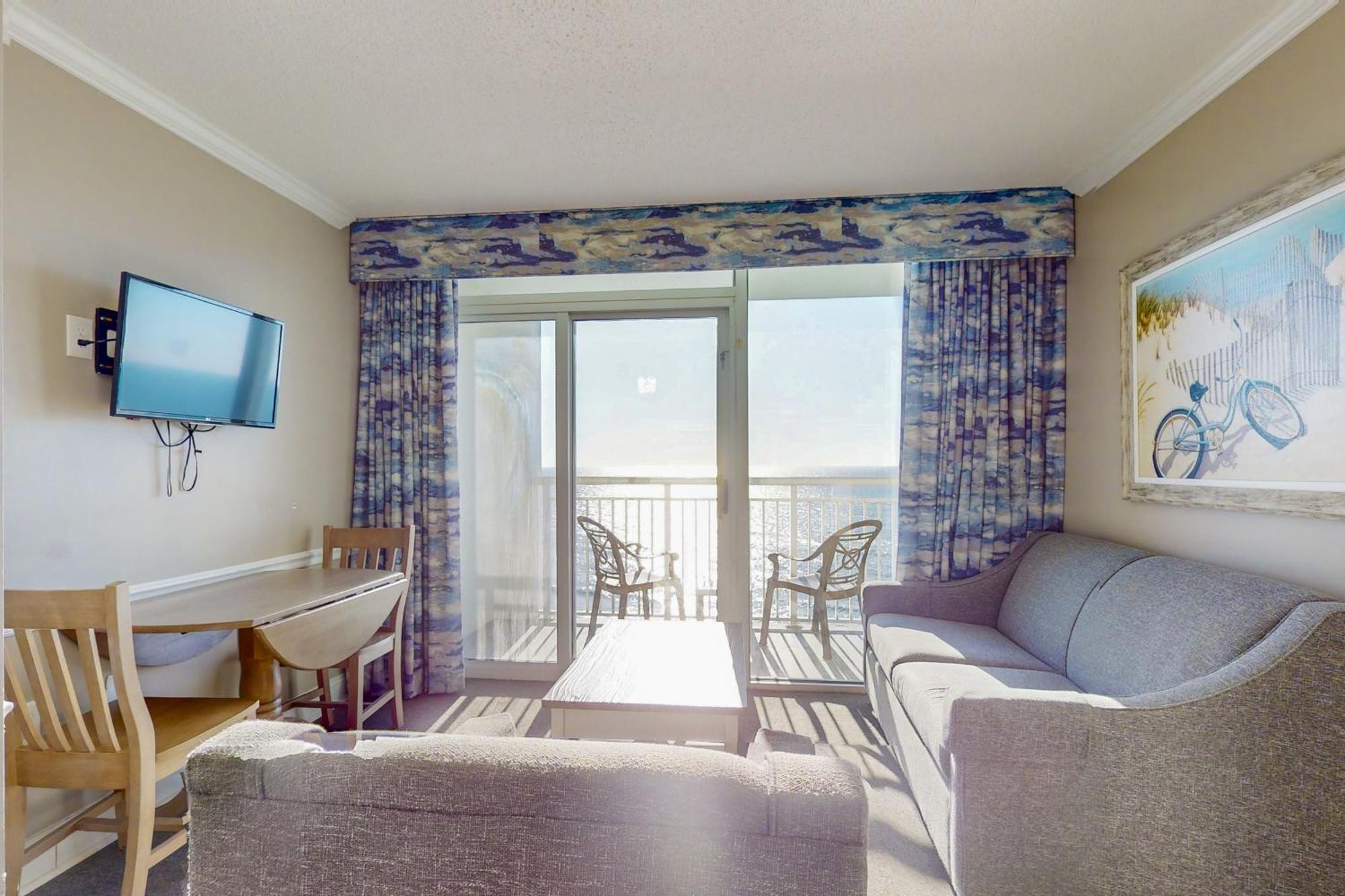 Camelot By The Sea - Oceana Resorts Vacation Rentals Миртъл Бийч Екстериор снимка